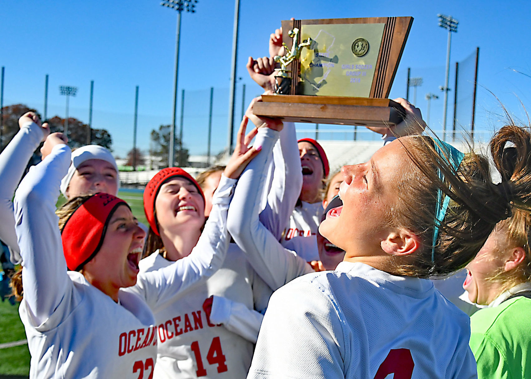 111719_spt_ocgirlssoccer00123683